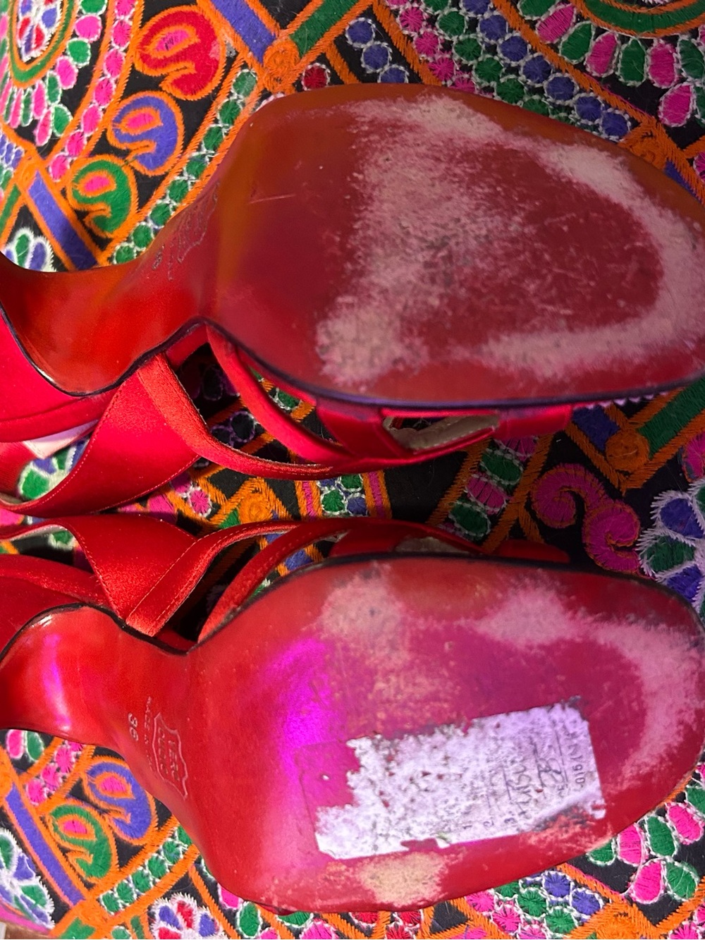 Christian Louboutin RED Satin Wavy Slingback Heels - Picture 3 of 7